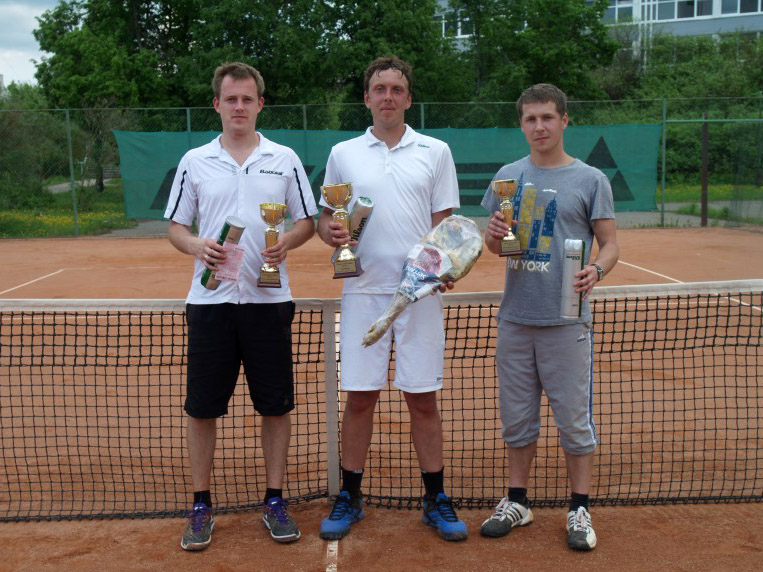 Turnyro nugalėtojai (iš kairės) Tadas Skairys (Vilnius) - II vieta, Aurimas Šiukščius (Utena) - I vieta, Paulius Budrys (Utena) - III vieta 